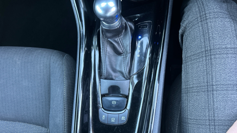 Toyota C-HR 1.8 Hybrid Dynamic 5dr CVT Hybrid Hatchback